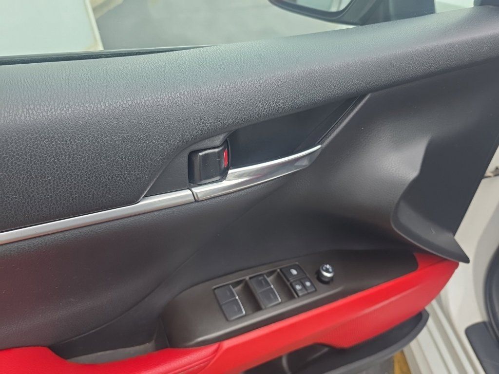 Used 2023 Toyota Camry XSE w/ Navigation Package FWD image 15