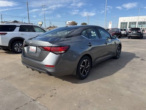 New 2025 Nissan Sentra SV w/ All-Weather Package image 4