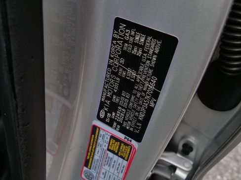 Used 2019 Kia Soul + w/ Audio Package image 34