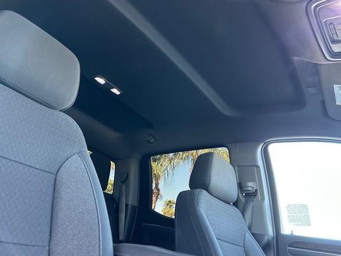Certified 2025 GMC Sierra 1500 Elevation w/ Preferred Package AWD/4WD image 17