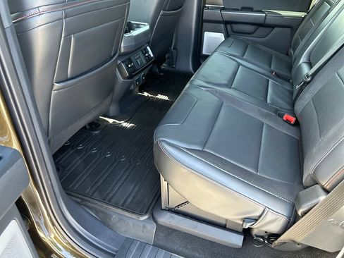 Used 2025 Ford F150 Raptor AWD/4WD image 34