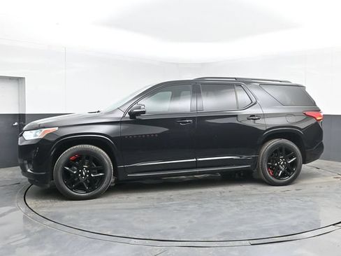 Used 2019 Chevrolet Traverse Premier w/ Redline Edition FWD image 6
