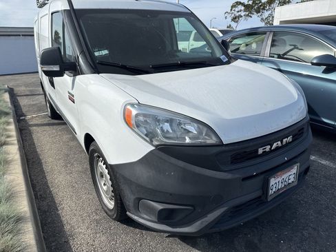 Used 2021 RAM ProMaster City Tradesman image 3