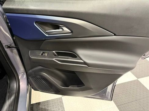 New 2026 Chevrolet Equinox EV LT image 25