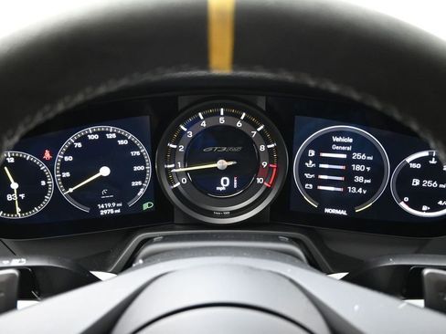 Used 2025 Porsche 911 GT3 RS RWD image 8