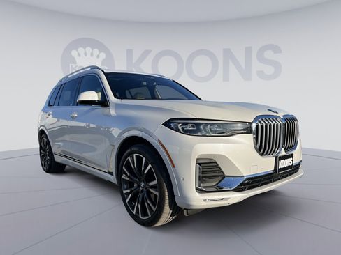 Used 2022 BMW X7 xDrive40i image 10