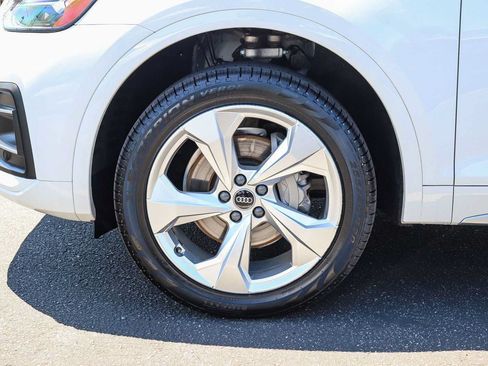 Used 2021 Audi Q5 2.0T Premium Plus w/ Premium Plus Package AWD/4WD image 9