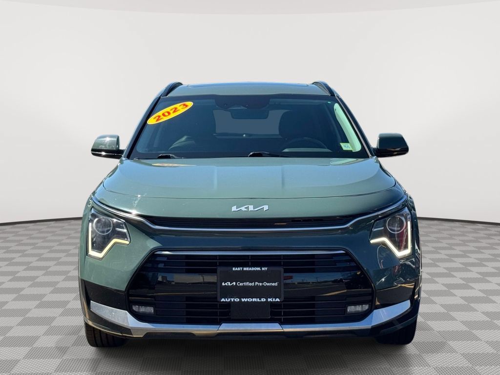 Certified 2023 Kia Niro EX Touring FWD image 2