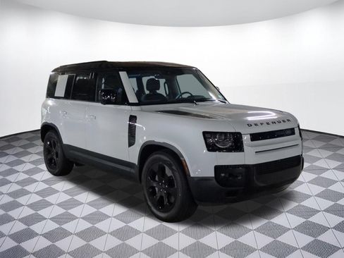 New 2026 Land Rover Defender 110 S AWD/4WD image 7