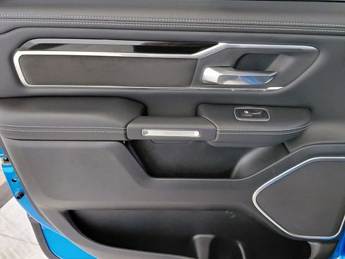 Used 2020 RAM 1500 Laramie image 13