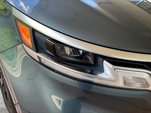 Used 2022 Kia Carnival SX FWD image 30