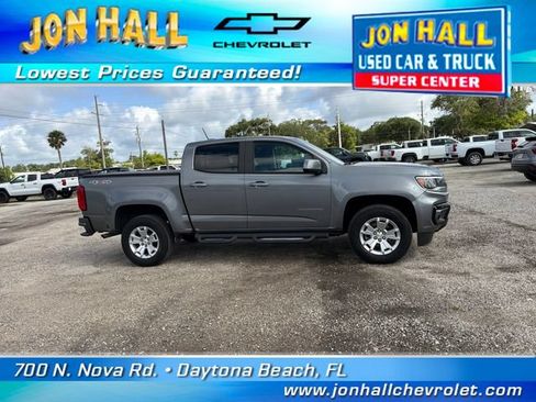 Used 2021 Chevrolet Colorado LT w/ LT Convenience Package AWD/4WD image 16