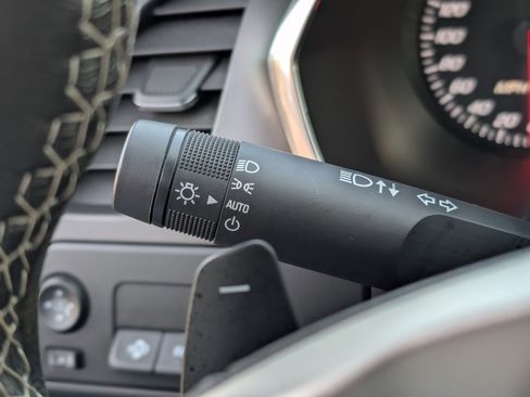 Used 2016 Chevrolet Corvette Z06 w/ 2LZ Preferred Equipment Group image 31