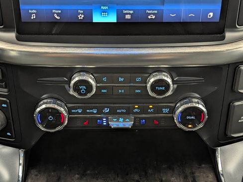 Certified 2022 Ford F150 Lariat AWD/4WD image 15