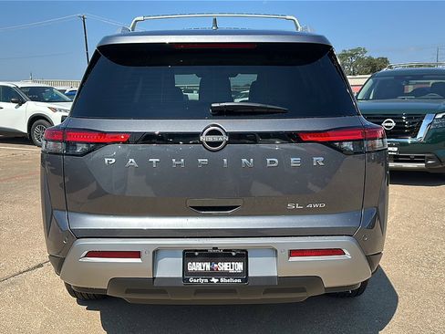 New 2025 Nissan Pathfinder SL w/ Cargo Package image 7