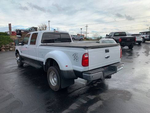 Used 2016 Ford F350 Lariat image 14