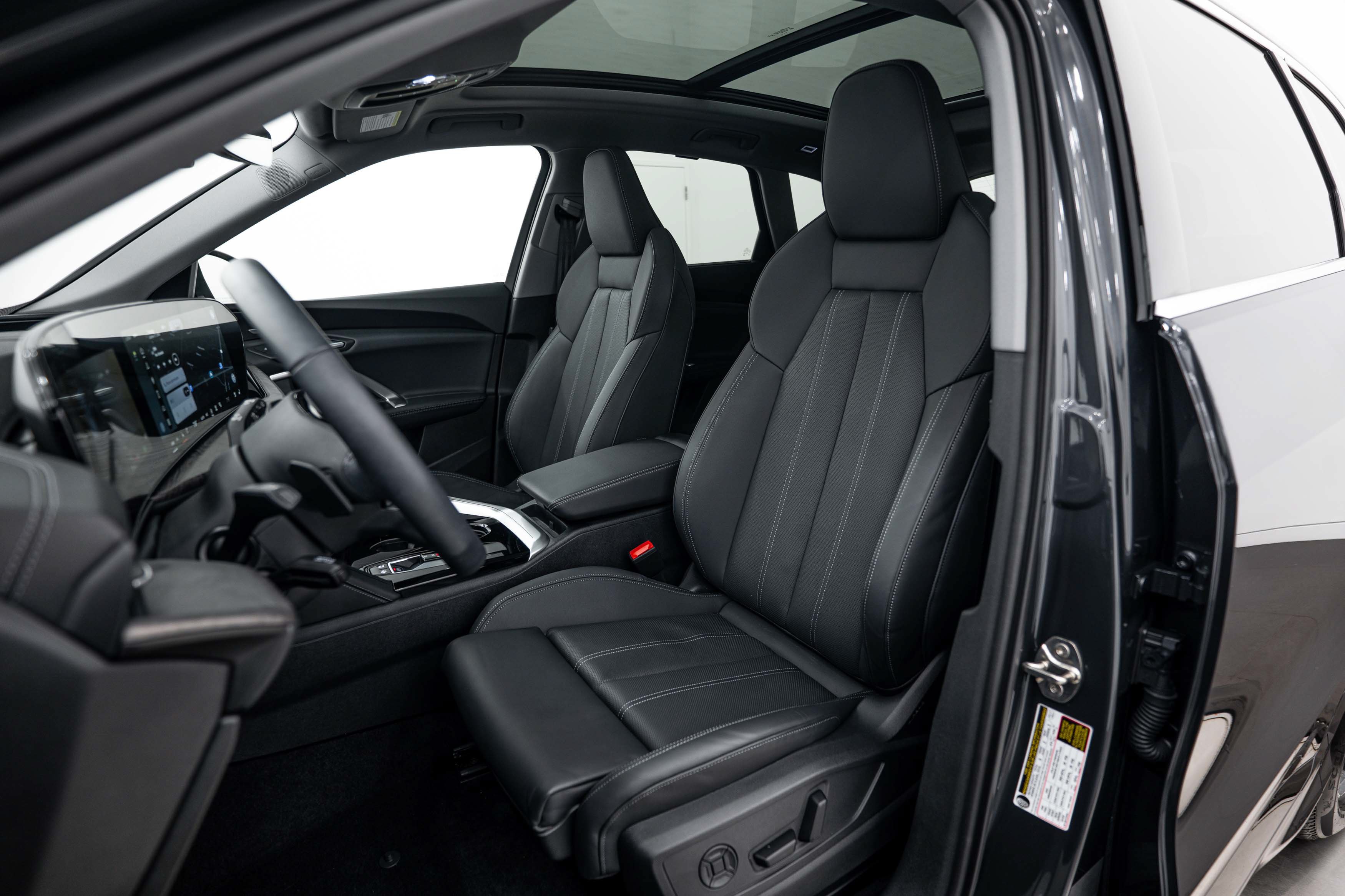 Used 2026 Audi Q5 Premium Plus AWD/4WD image 15