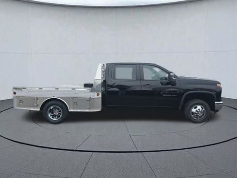 New 2026 Chevrolet Silverado 3500 LT w/ Convenience Package AWD/4WD image 7