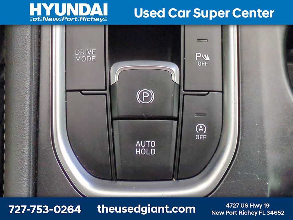Used 2019 Hyundai Santa Fe Limited FWD image 27
