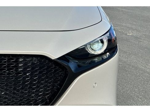 Certified 2025 MAZDA MAZDA3 Hatchback w/Premium Plus Pkg AWD/4WD image 20