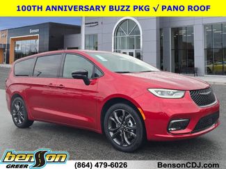 New 2026 Chrysler Pacifica Select video 1