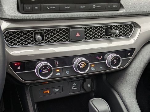 Used 2023 Acura Integra image 25