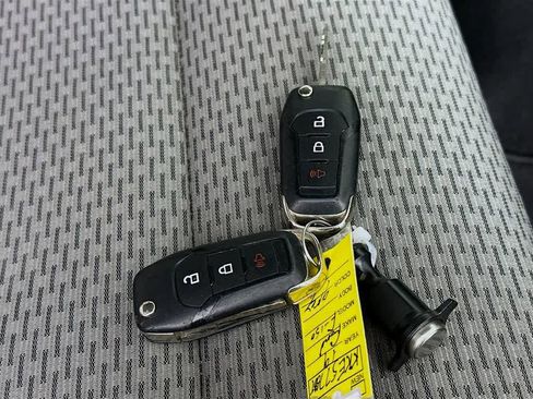 Used 2019 Ford F150 XLT image 20