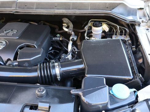 Used 2009 Nissan Titan PRO-4X w/ PRO-4X Max Utility Pkg image 39