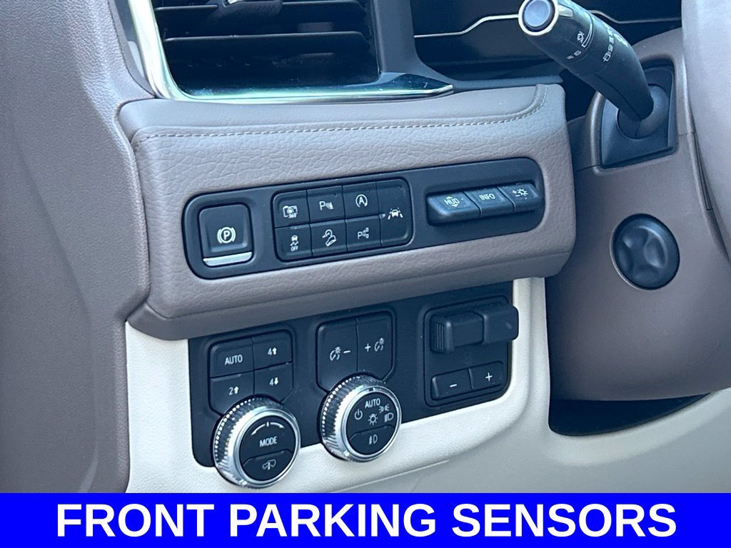 Used 2024 GMC Yukon XL Denali w/ Denali Reserve Package AWD/4WD image 12