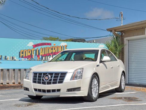 Used 2012 Cadillac CTS Luxury image 2