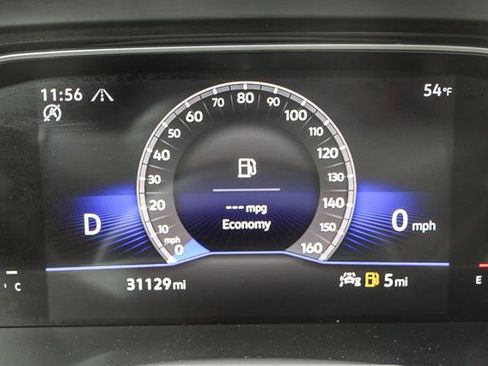 Used 2024 Volkswagen Jetta SE image 22