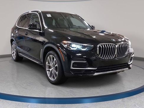 Used 2023 BMW X5 xDrive40i AWD/4WD image 3
