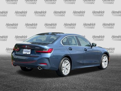 Used 2025 BMW 330i xDrive Sedan image 5
