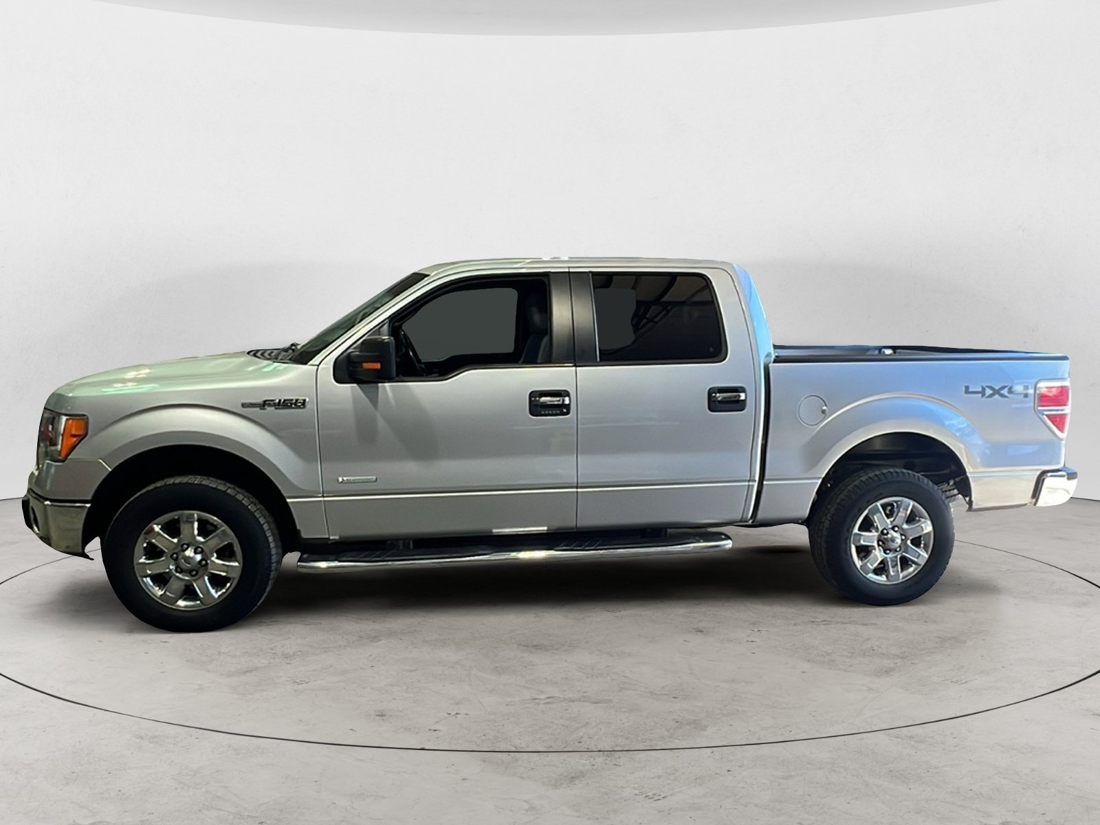 Used 2013 Ford F150 XLT w/ Luxury Equipment Group AWD/4WD image 3