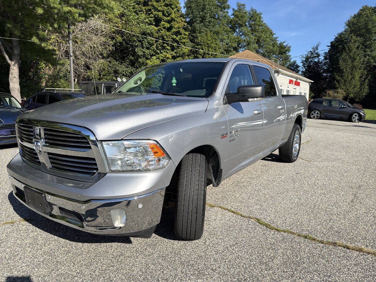 Used 2019 RAM 1500 Big Horn AWD/4WD image 3