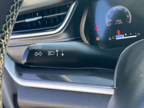 Certified 2022 Jeep Grand Cherokee L Laredo w/ Luxury Tech Group I image 22