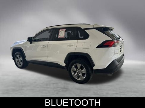 Used 2025 Toyota RAV4 XLE FWD image 5