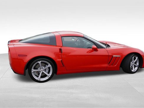 Used 2011 Chevrolet Corvette Grand Sport w/ Preferred Equipment Group RWD image 4