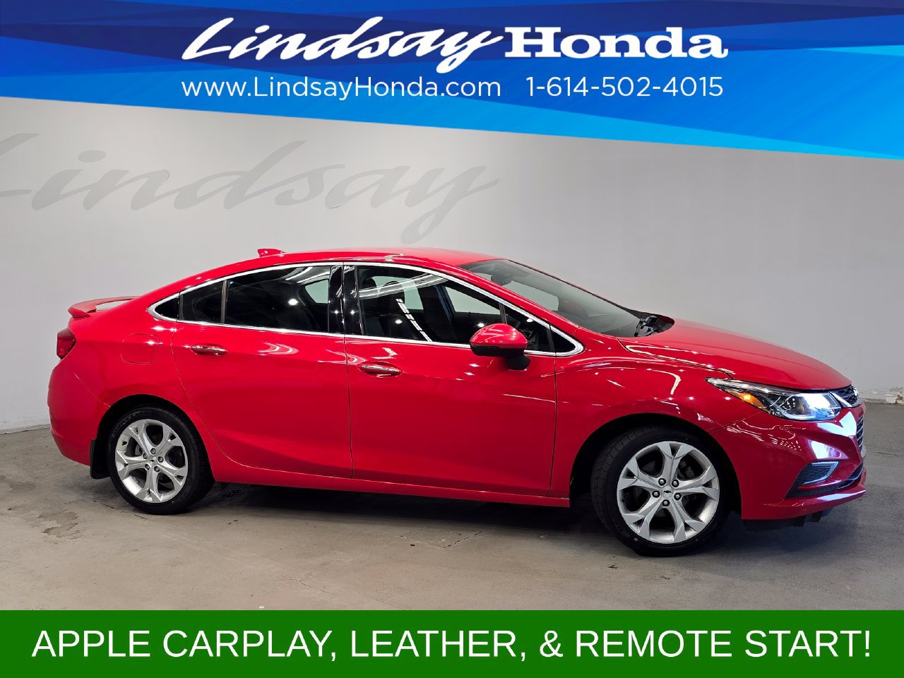 Used 2018 Chevrolet Cruze Premier FWD image 3