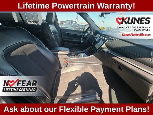 Used 2024 Jeep Grand Cherokee Altitude AWD/4WD image 44