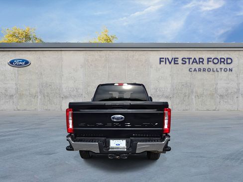 Used 2025 Ford F250 XLT image 7