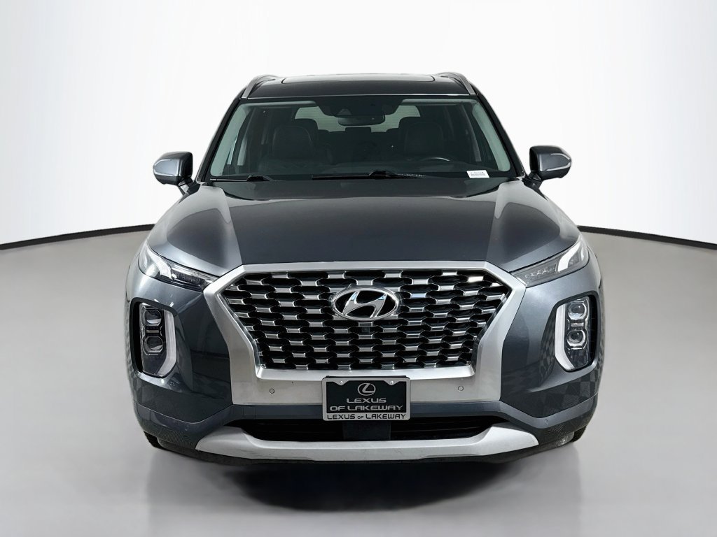 Used 2021 Hyundai Palisade Limited w/ Cargo Package FWD image 2