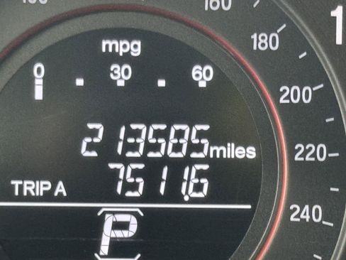 Used 2017 Honda Accord Sport Special Edition image 4