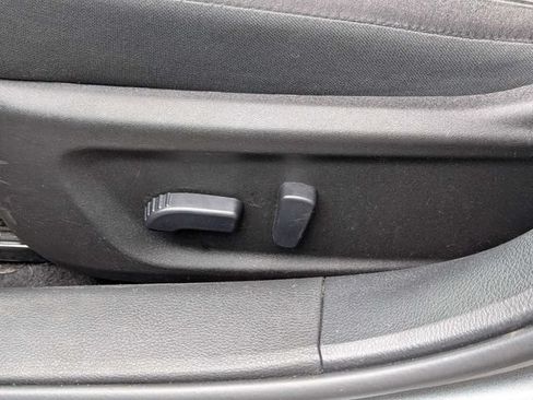 Used 2025 Nissan Altima 2.5 SV FWD image 22