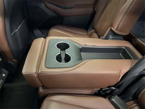 Used 2023 Acura MDX SH-AWD w/ Advance Package image 19