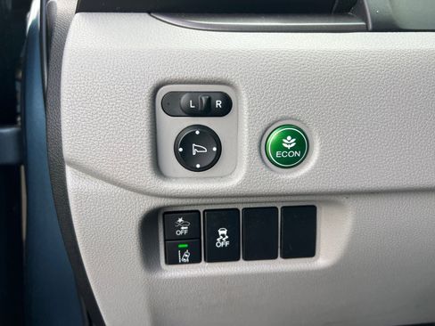 Used 2022 Honda Pilot Special Edition image 14