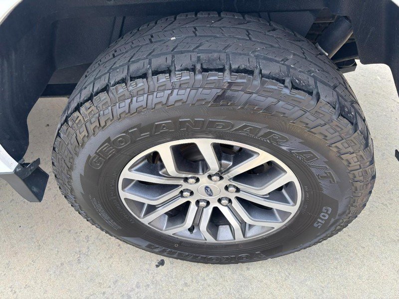 Used 2022 Ford F150 Lariat AWD/4WD image 8