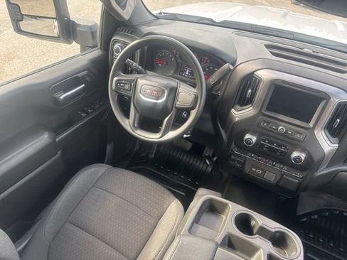 Used 2023 GMC Sierra 3500 Pro w/ Convenience Package AWD/4WD image 28
