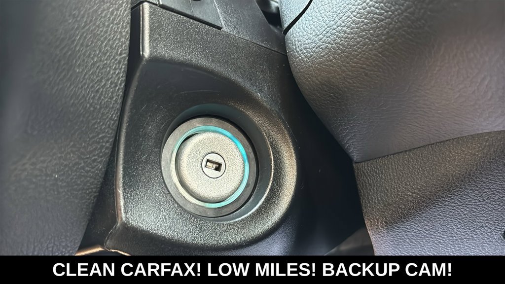 Used 2018 Ford Focus SE FWD image 11