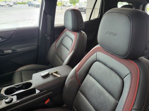 Used 2025 Chevrolet Equinox RS w/ Safety and Technology Package AWD/4WD image 12